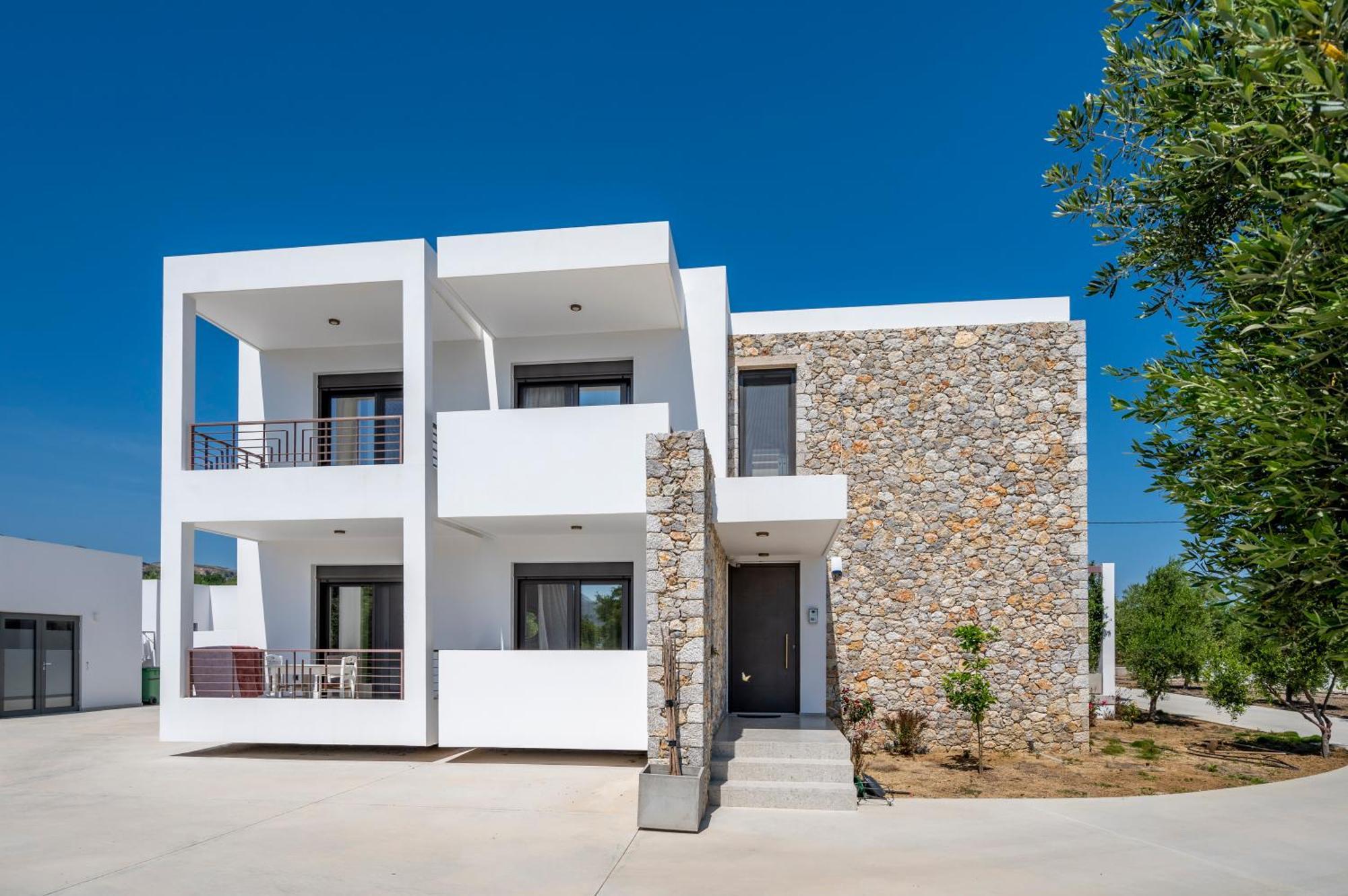 Olive Green Haven-3Br-Private Parking-Balcony Kos Exterior photo